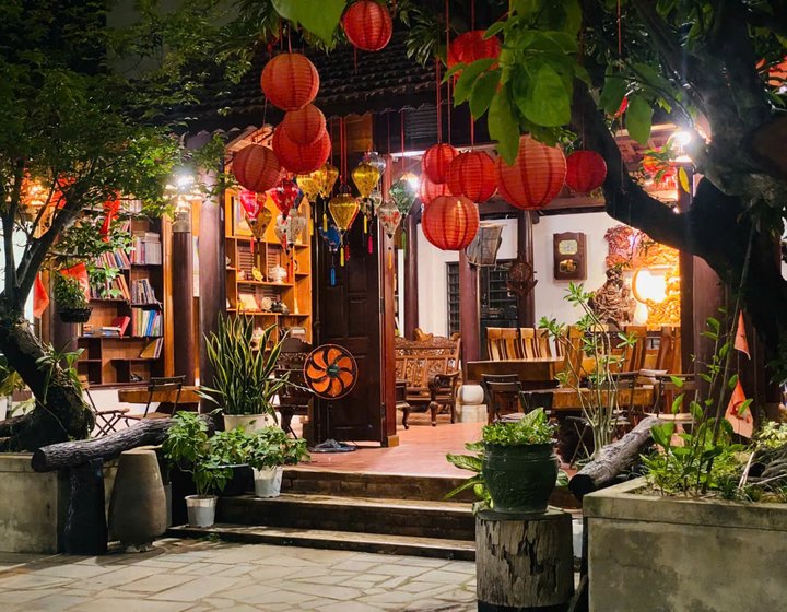 Chuyện Mỳ Quảng Cây Ngô Đồng